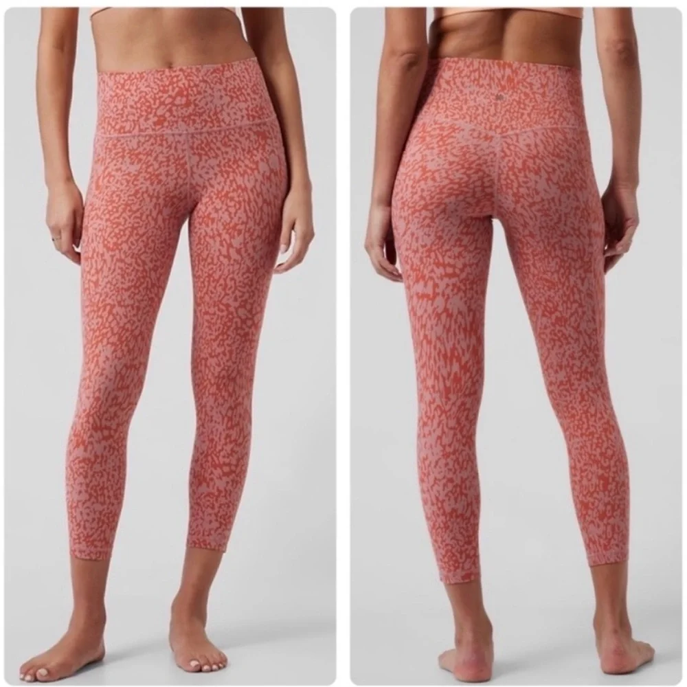 Athleta Salutation Stash Pocket II Printed 7/8 Tight Ocelot Spot Jewel Orange